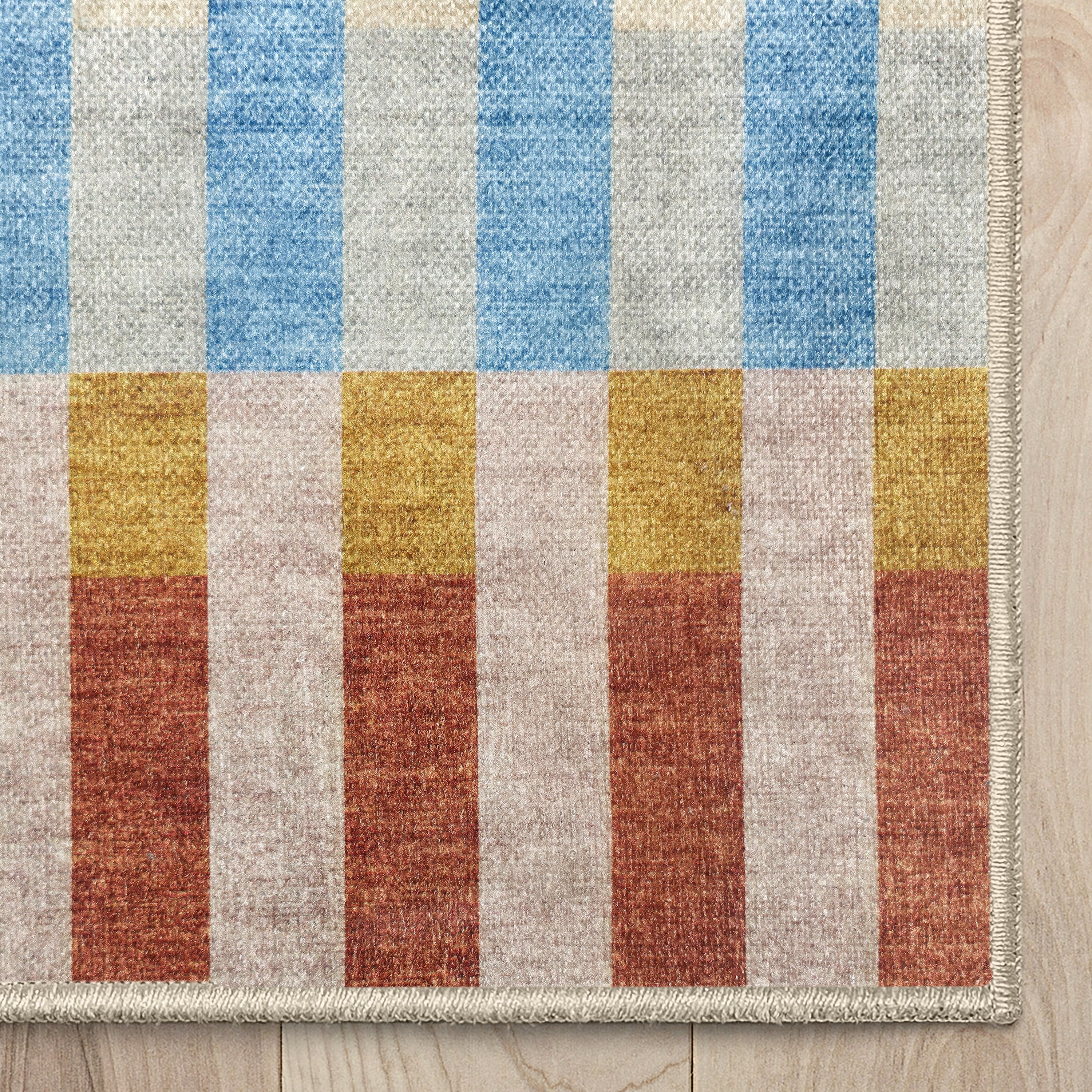 Apollo Heirloom Meadow Sunset Washable Rug — corner and edge finish