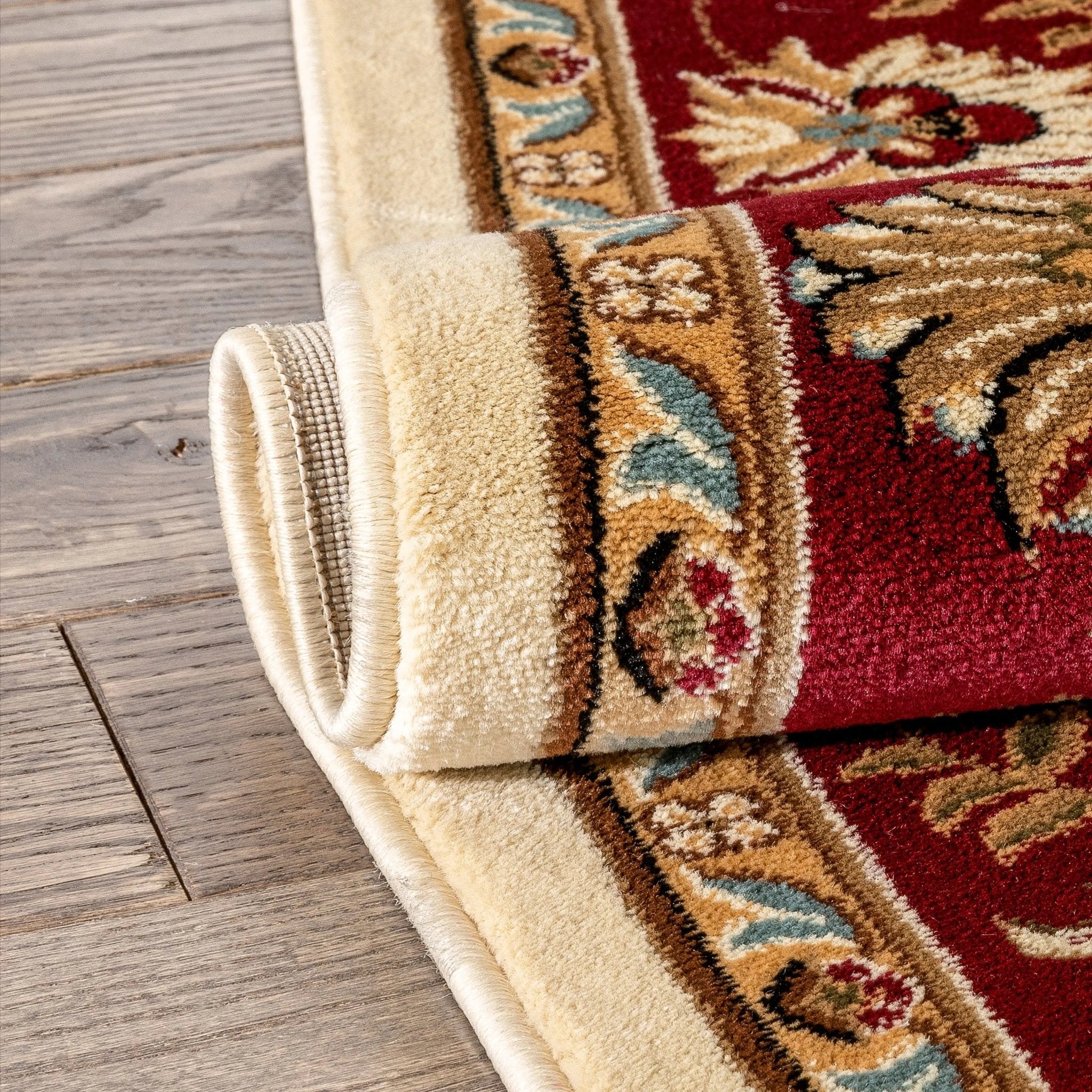Abbasi Ivory Traditional Rug Well Woven