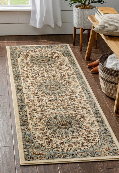 Aviva Ivory Traditional Rug Well Woven