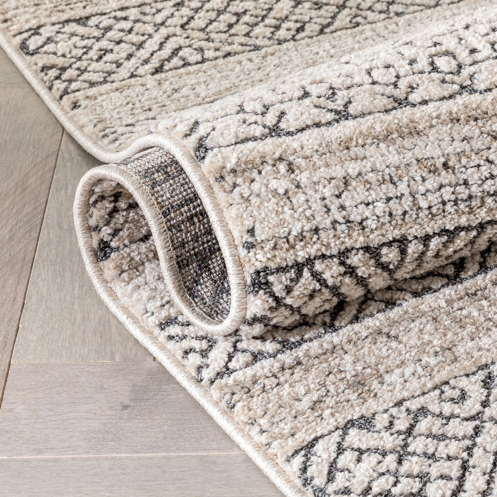 Fresco Tribal Geometric Beige Distressed High-Low Rug Well Woven