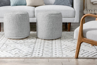 Eliana Tribal Geometric Chevron pattern Cream High-Low Textured Rug Well Woven