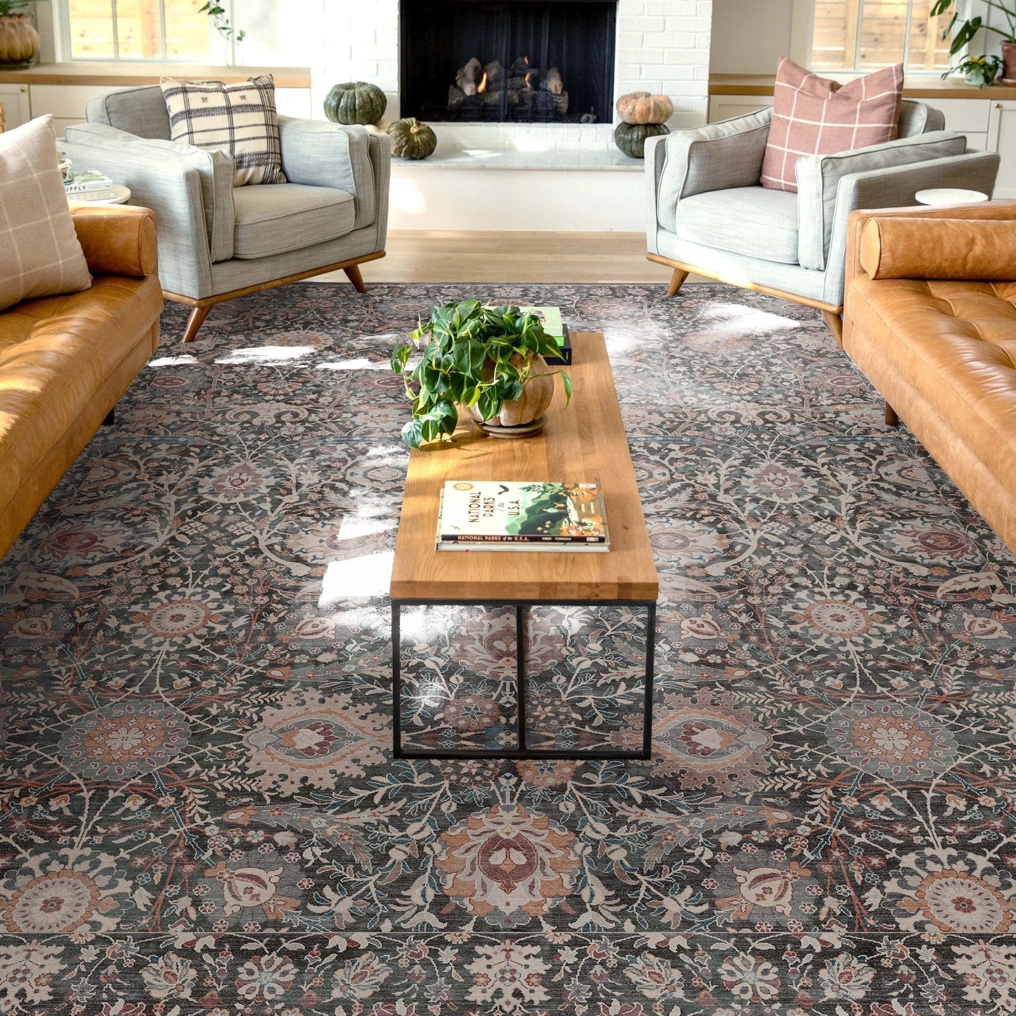 Liana Vintage Oriental Charcoal Grey Flat-Weave Rug Well Woven